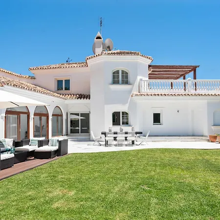 El Magico Ref #41 Villa Marbella