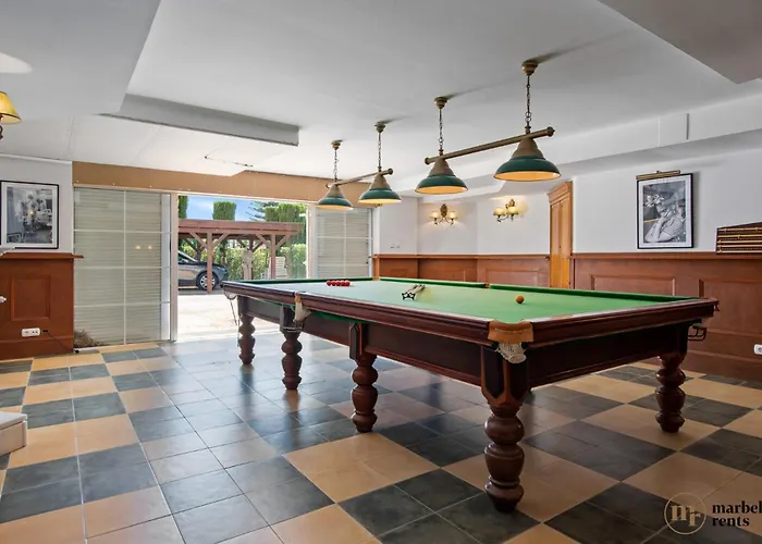 El Magico Ref #41 Villa Marbella